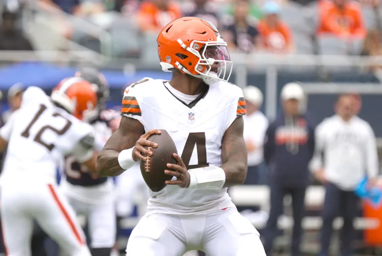 Browns say QB competition is 'balanced'